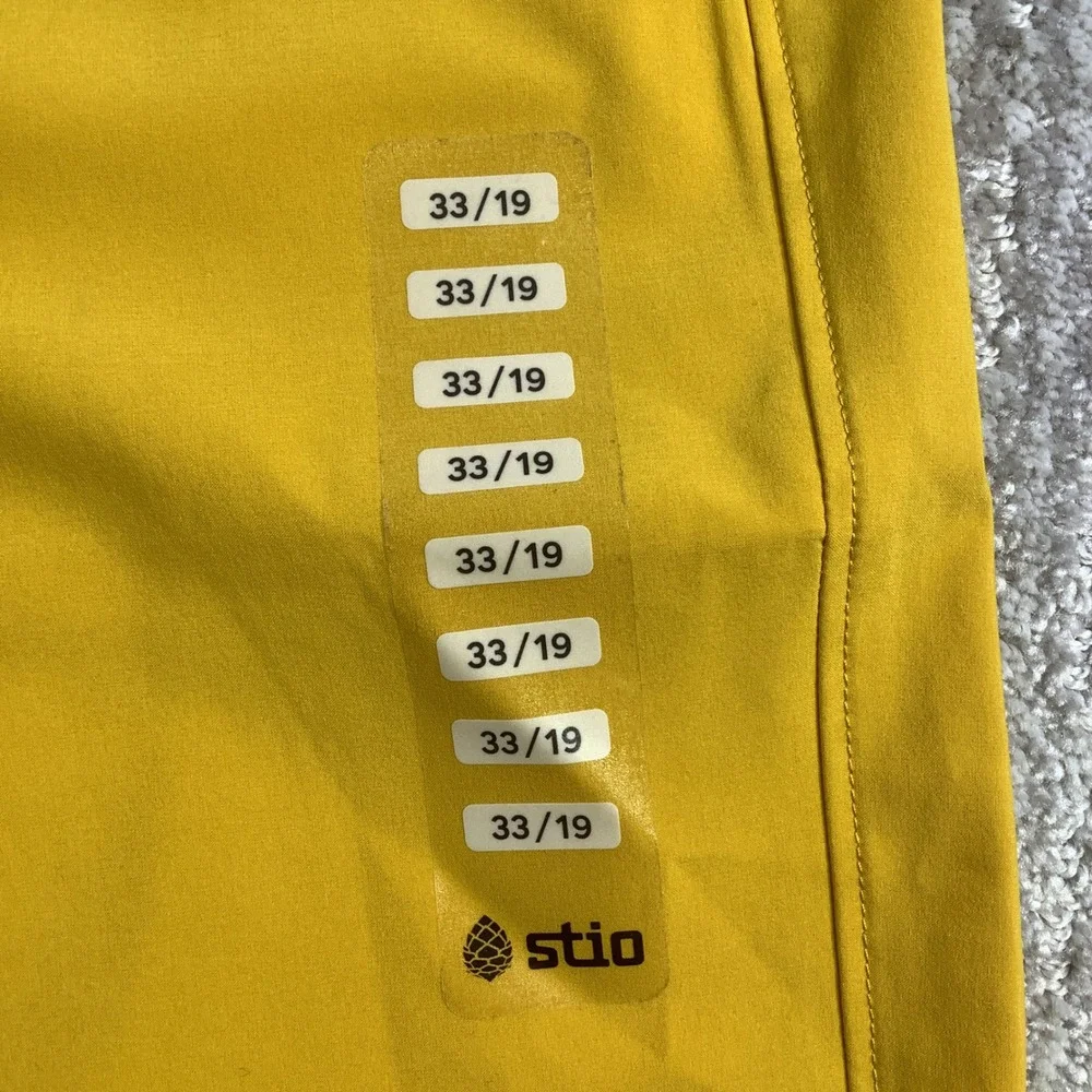 Stio Mens CFS Board Shorts Quick Dry Swim Trunks Yellow Size 33 NWT